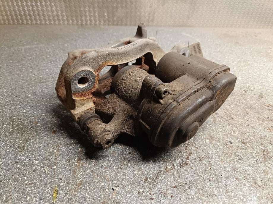 Bremsecaliper høyre bak til Nissan Qashqai 2014-2021 (Type II)  (440114EA0A|)