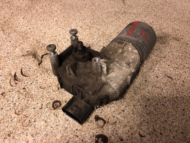 Viskermotor frontrute til Ford Mondeo, 2007-2010 (Type IV, Fase 1)  (390241633)