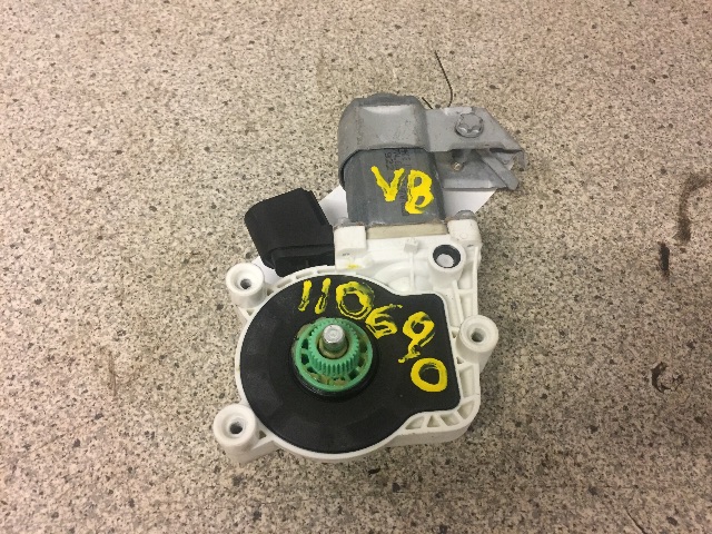 Ruteheis venstre bak til BMW 5-Serie, 2003-2010 (E60/E61) (E60/E61) 