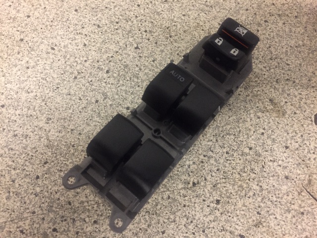 Bryter ruteheis til Toyota RAV4, 2009-2013 (Type III, Fase 2)  