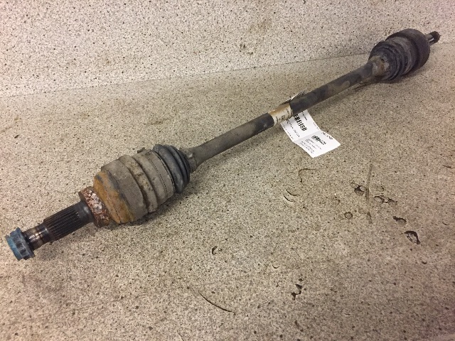 Drivaksel venstre bak, diesel/automat til Mercedes GLA, 2014-2020 (X156) (X156) (A2463509500)