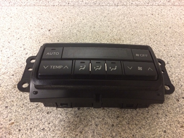 Varmeapparat betjening bak til Toyota Land Cruiser 150, 2010-2013 (Fase 1) (55900-60G81)