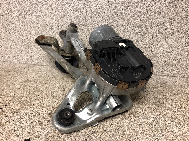 Viskermotor foran venstre til Peugeot 5008, 2010-2017 (Type I)  (9671062180)