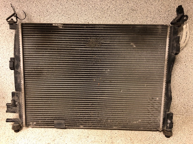 Radiator (manuell gir) til Nissan Qashqai, 2010-2014 (Type I, Fase 2)  