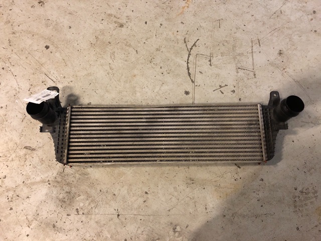 Intercooler til VW Transporter / Caravelle, 2009-2015 (Fase 2) (T5) (T5) (7E0145804A)