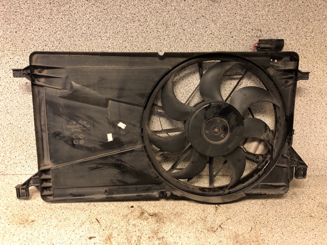 Kjølevifte elektrisk til Volvo S40, 2004-2007 (Type II, Fase 1)  (3M5H-8C607)