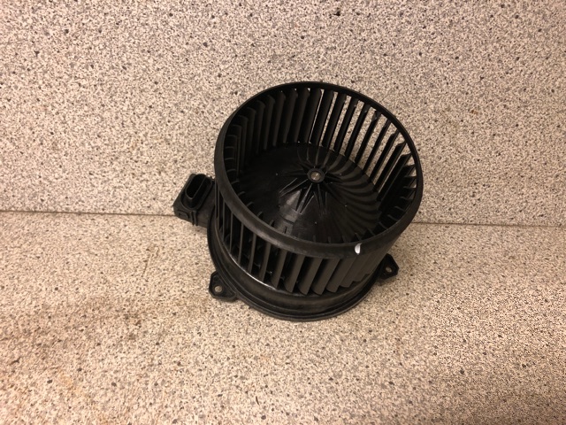 Varmeapparat motor til Toyota Hilux, 2006-2011  (87103-05130)