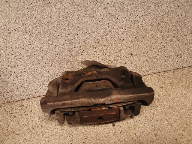 Bremsecaliper venstre foran til BMW 5-Serie, 2003-2010 (E60/E61) (E60/E61) 