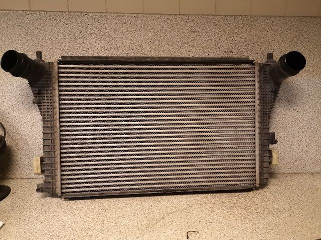Intercooler til VW Caddy, 2010-2015 (Type III, Fase 2)  