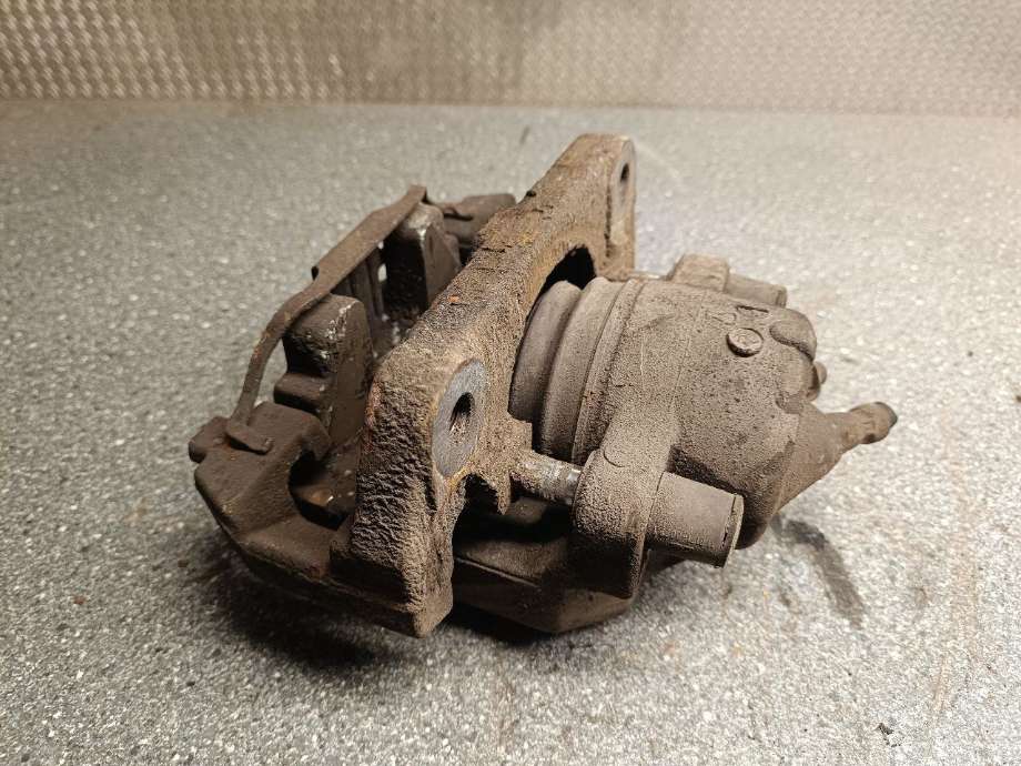 Bremsecaliper høyre foran til BMW 5-Serie 2003-2010 (E60/E61) (E60/E61) (34 11 6 753 660|)