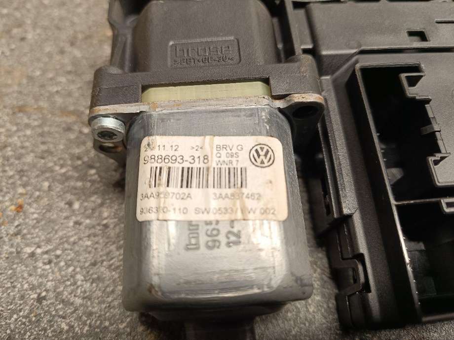 Ruteheis, kun motor, høyre foran til VW Passat 2011-2015 (B7) (B7) (3C0959792C|)