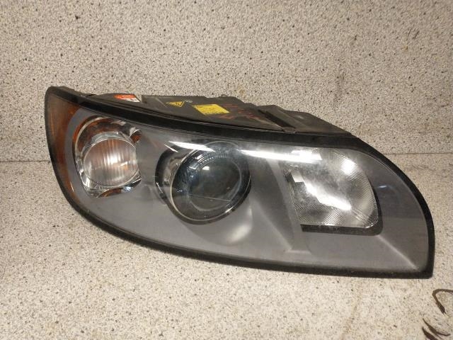 Frontlykt høyre xenon til Volvo V50, 2004-2007 (Fase 1) (31335240)
