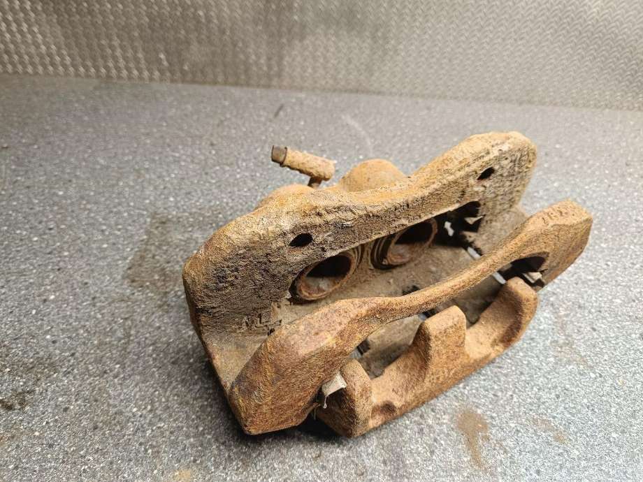 Bremsecaliper høyre foran til Isuzu D-Max 2017-2020 (Type II, Fase 2)  