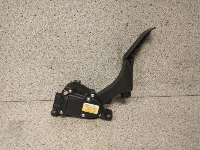 Pedal gass til VW Transporter / Caravelle 2009-2015 (Fase 2) (T5) (T5) (7H1723503J|)