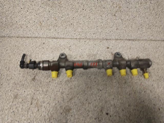 Dyseskinne (fuelrail) til Fiat Doblo, 2010-->> (Type II)  