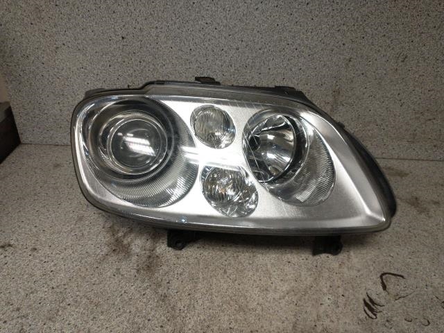 Frontlykt høyre halogen til VW Touran, 2003-2006 (Type I, Fase 1)  