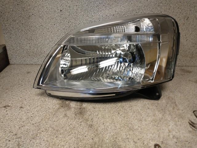 Frontlykt høyre halogen til Peugeot Partner 2002-2008 (Type I, Fase 2) (2020101036|6204ZE|6204AX)