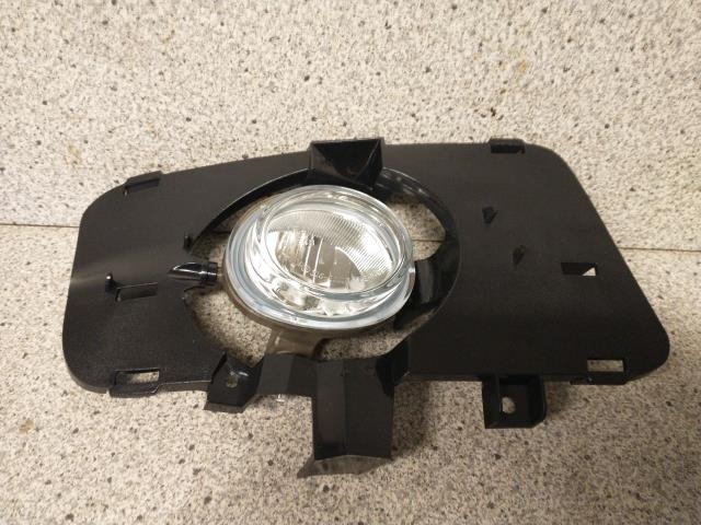 Tåkelykt høyre foran til Mazda 3 2006-2009 (Type I, Fase 2) (BN9C-51|BN9C-51-680D|)