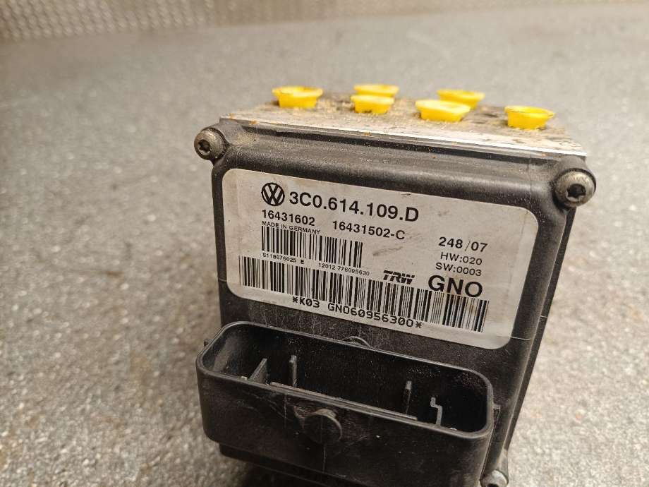 ABS sentral til VW Passat 2005-2010 (B6) (B6) (3C0614109D|)