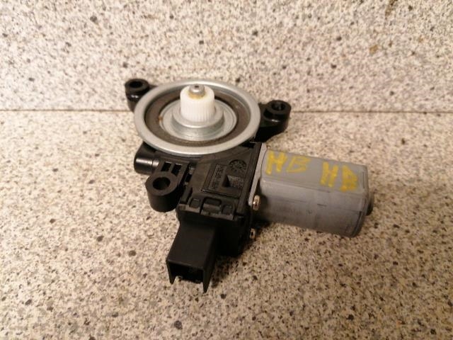 Ruteheis, kun motor, høyre bak til Mazda CX-3, 2015-2022  (BHN95858XCN012790)