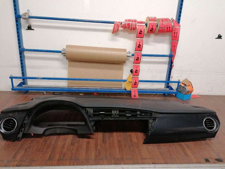 Dashbord til Toyota Auris 2013-2015 (Type II, Fase 1)