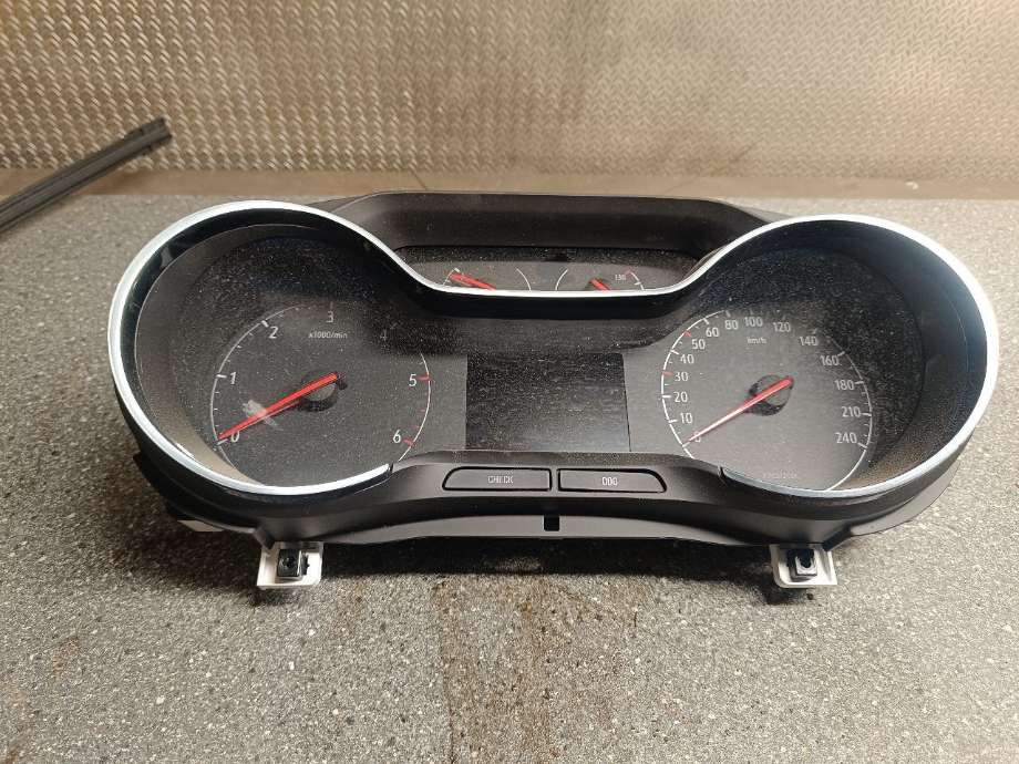Instrumentpanel til Opel Grandland X, 2017-->>  (982264148000)
