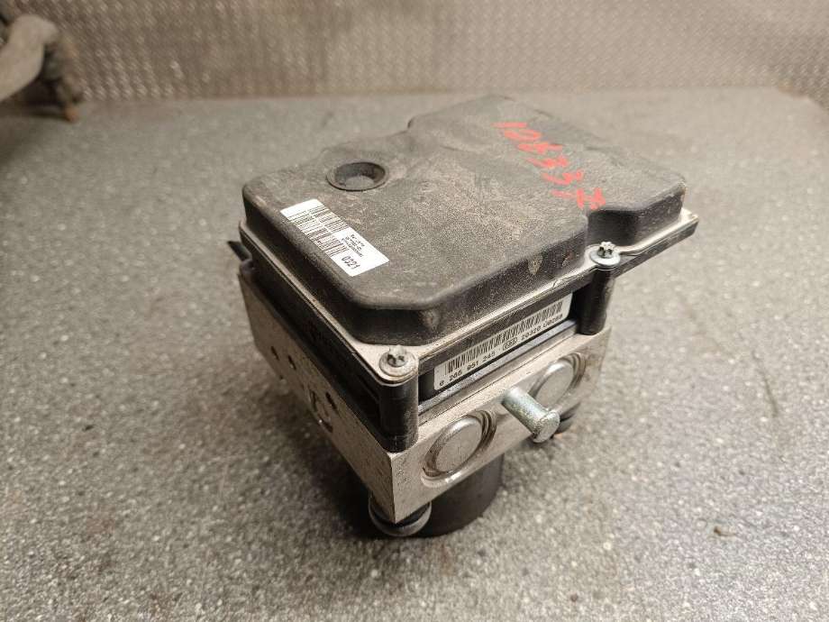 ABS sentral til Peugeot 508, 2011-2014 (Type I, Fase 1)  (9677032180)