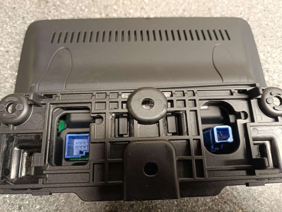 Bilstereo navigasjon skjerm til Mercedes B-Klasse, electric drive 2014-2018 (W242) (W242) (A2189027902|)