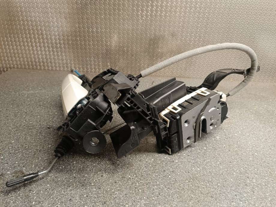 Låsekasse høyre foran til Mercedes B-Klasse, electric drive, 2014-2018 (W242) (W242) 