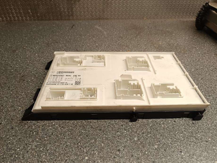 Styreenhet (SAM - Signal Acquisition Module) til Mercedes B-Klasse, electric drive, 2014-2018 (W242) (W242) (A1569003302)
