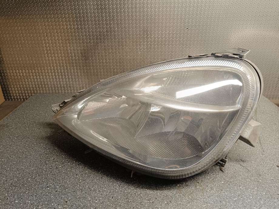 Frontlykt venstre halogen til Mercedes A-Klasse, 1998-2004 (W168) (W168) (A1688201761)