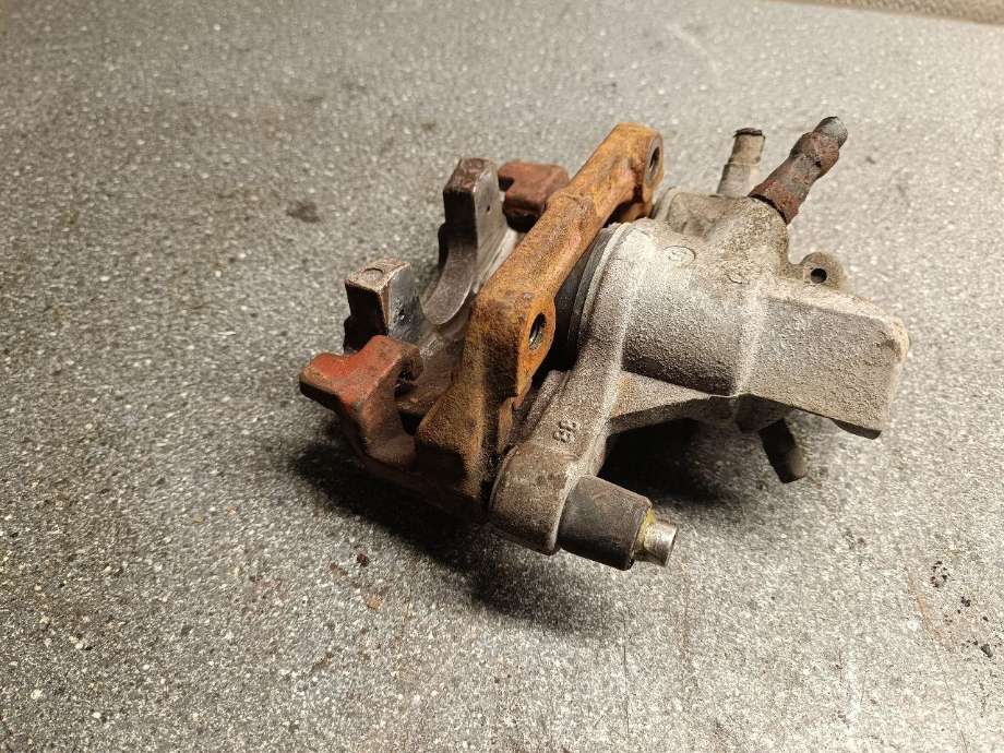 Bremsecaliper høyre bak til Volvo V50, 2004-2007 (Fase 1)