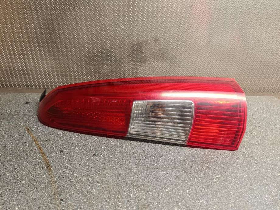 Baklykt venstre øvre til Volvo V70 2000-2004 (Type II, Fase 1)