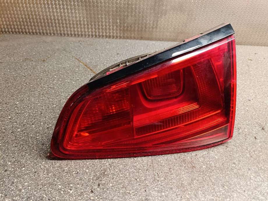 Baklykt høyre indre til VW Golf VII, 2012-2017 (Fase 1)  (5G0945094M)