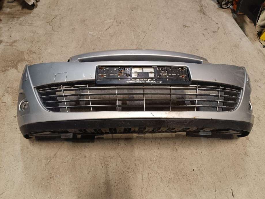 Støtfanger foran til Renault Scenic, 2009-2016 (Type III)  (620226574R)