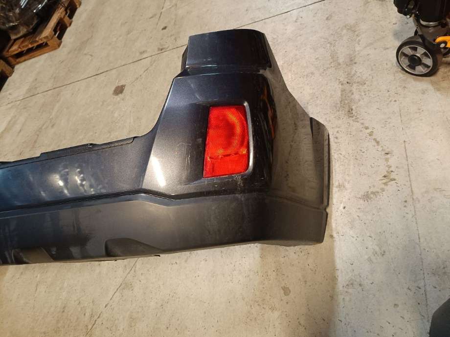 Støtfanger bak til Subaru Legacy 2009-2015  