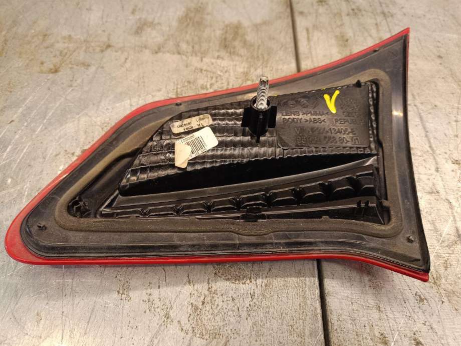 Baklykt venstre indre til Citroën C4 2011-2017 (Type II)  (9672155880-01|)