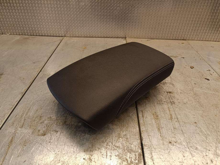 Midtarmlene foran til Nissan Qashqai, 2014-2021 (Type II)  