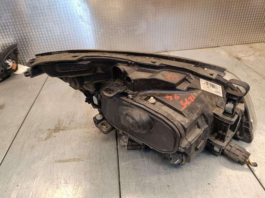 Frontlykt venstre halogen til Volvo V60, 2010-2013 (Type I, Fase 1) (31299990)