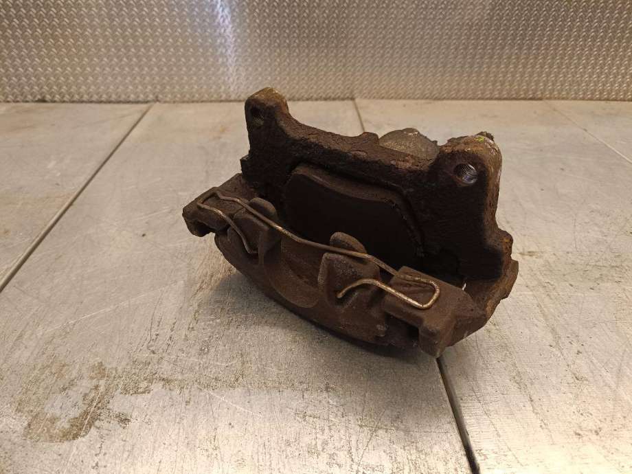 Bremsecaliper høyre foran til VW Passat 2011-2015 (B7) (B7) (1K0 615 124 E|)