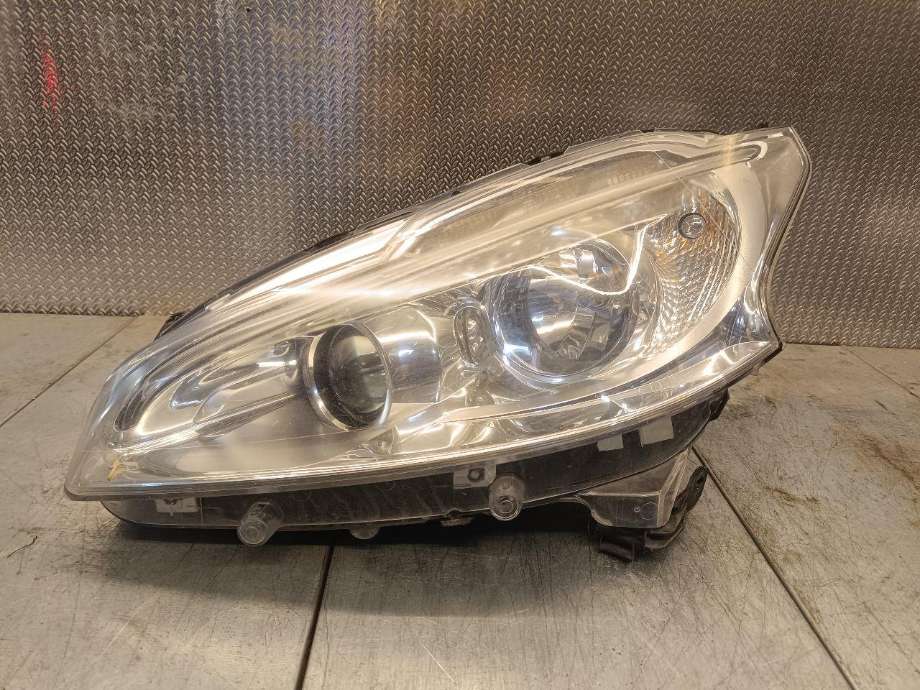 Frontlykt venstre halogen til Citroën Berlingo, 2015-2019 (Type II, Fase 2) (9802221480)
