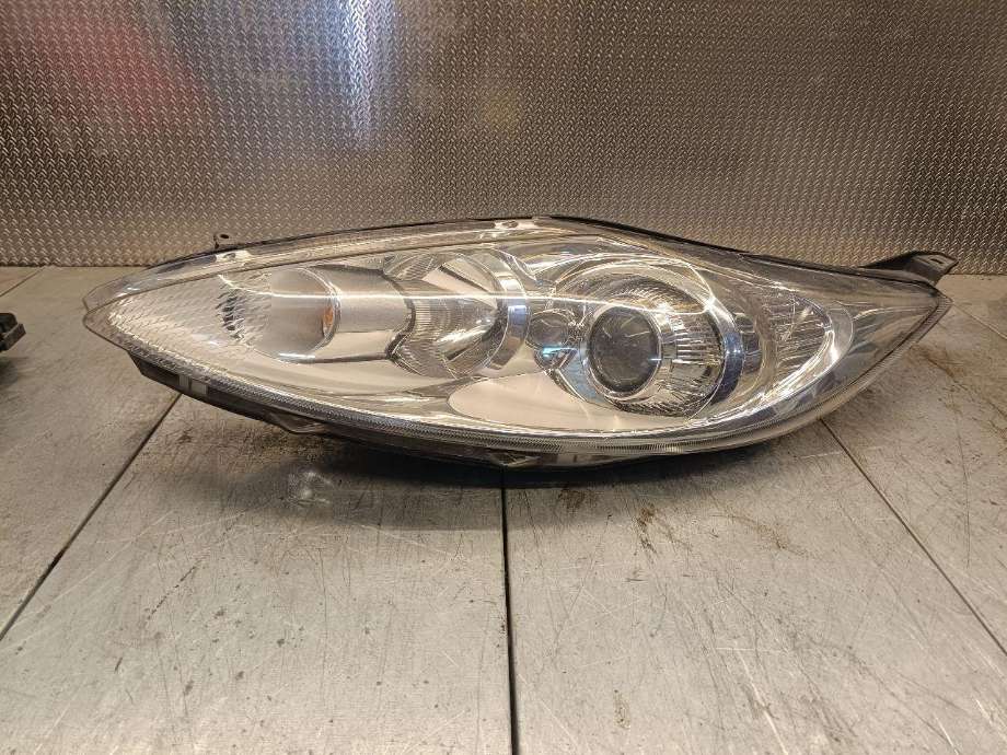 Frontlykt venstre halogen til Ford Fiesta 2008-2012 (Type VI, Fase 1) (8A61-13W0300G|)