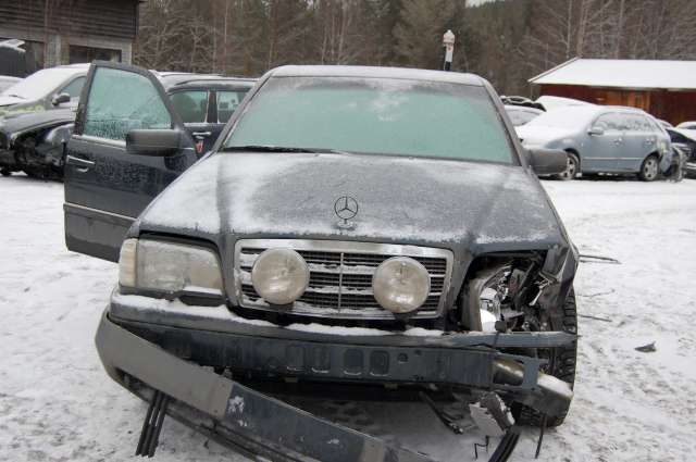 Mercedes C-Klasse 1993-2000 (W202) (W202), Motorkode: , Girkassekode: 