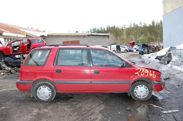 Mitsubishi Space Wagon 2000-2004 , Motorkode: , Girkassekode:
