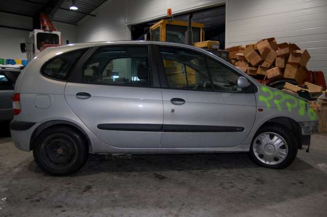 Renault Scenic 1999-2003 (Type I, Fase 2) , Motorkode: , Girkassekode: 