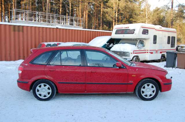 Mazda 323F 1999-2003 , Motorkode: , Girkassekode: 