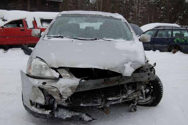 Toyota Corolla 2002-2007 , Motorkode: , Girkassekode: 