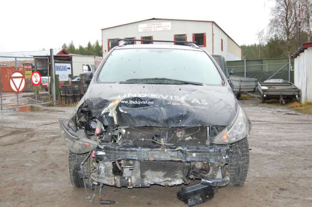 Mitsubishi Grandis 2004-2009 , Motorkode: , Girkassekode: 