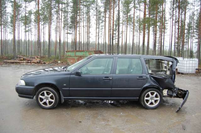 Volvo V70 (S70/XC70) 1997-2000 (Type I) , Motorkode: , Girkassekode:
