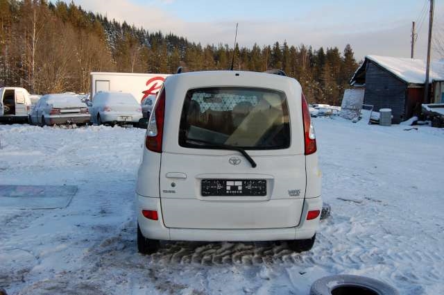 Toyota Yaris Verso 1999-2007 , Motorkode: , Girkassekode: 